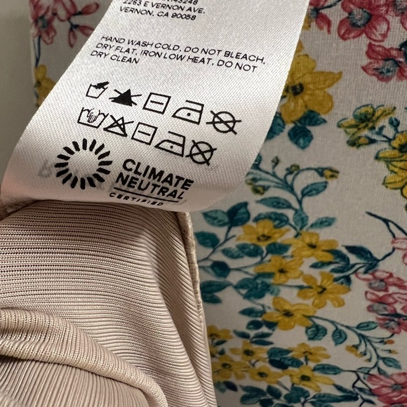 Reformation cream stretch ribbed Brendan pants 👌😊. - Picture 8 of 8